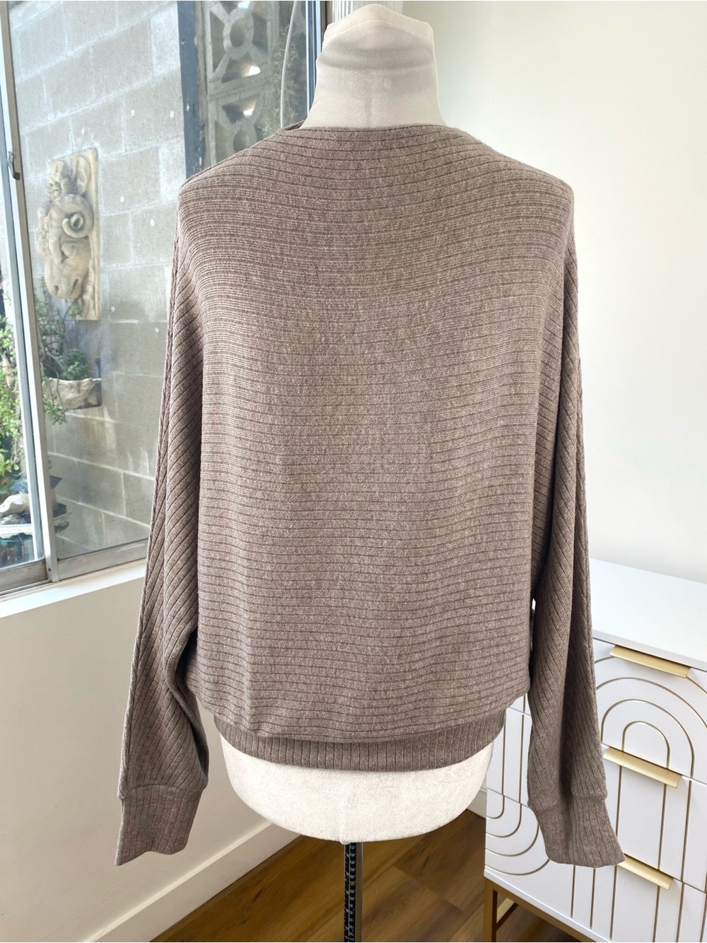 Madewell Mockneck Dolman Sleeve Viscose Ribbed Top in Stone, Size XL NWT - Picture 2 of 9